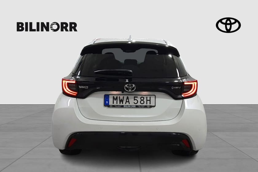 Bild 4 av Toyota Yaris Hybrid 1,5 130 5D STYLE V-HJUL