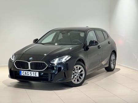 BMW 120 Apple CarPlay, Backkamera, Rattvärme