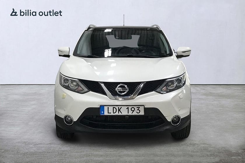 Bild 3 av Nissan Qashqai 1.2 aut TEKNA 115hk Panorama Navi 360°