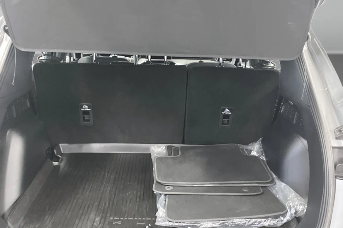 Ford Kuga Hybrid E85