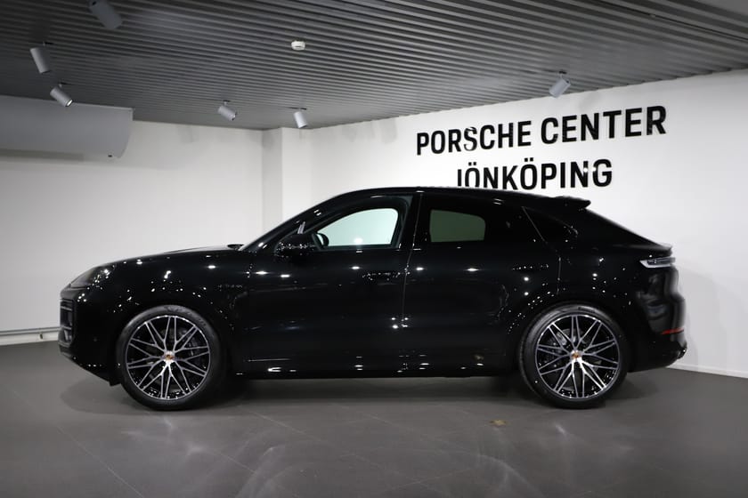 Bild 2 av Porsche Cayenne E-Hybrid Coupé Coupè  Black Edition