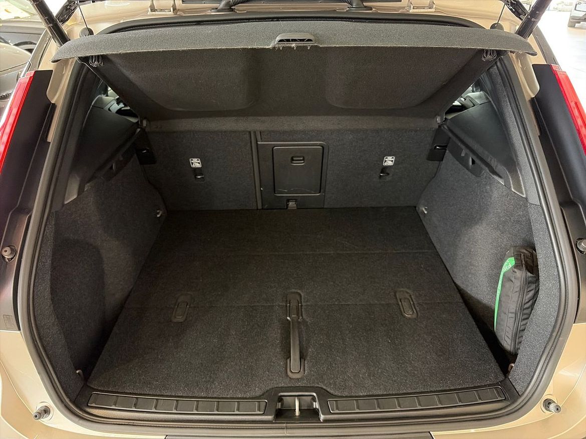 Volvo XC40 2023 - miniatyr 16