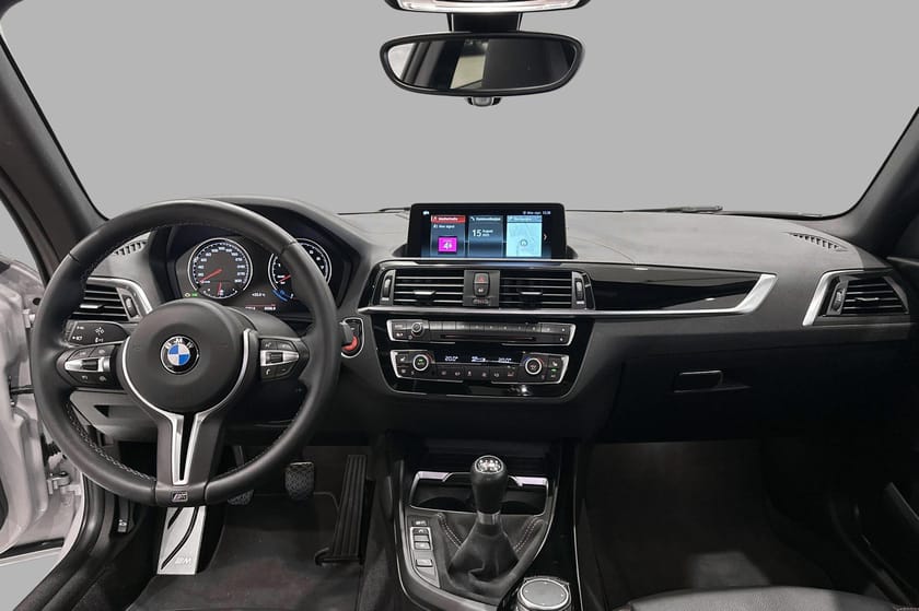 Bilde 5 av BMW M2 Competition - Manuell, Milltek eksos