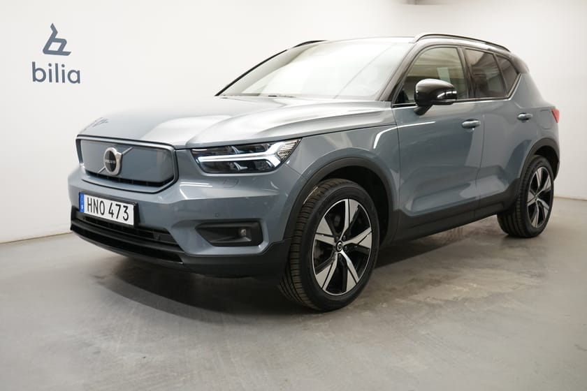 Bild 1 av Volvo XC40 P8 AWD Recharge Pure Electric, Baklucka elmanövrerad, Dragkrok