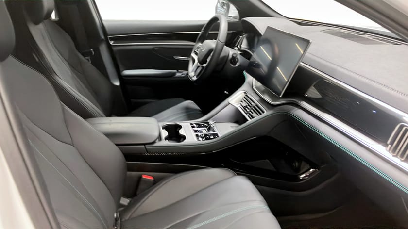 Bild 3 av BYD Seal U Design Panorama, Head-Up, Adaptiv frthållare.