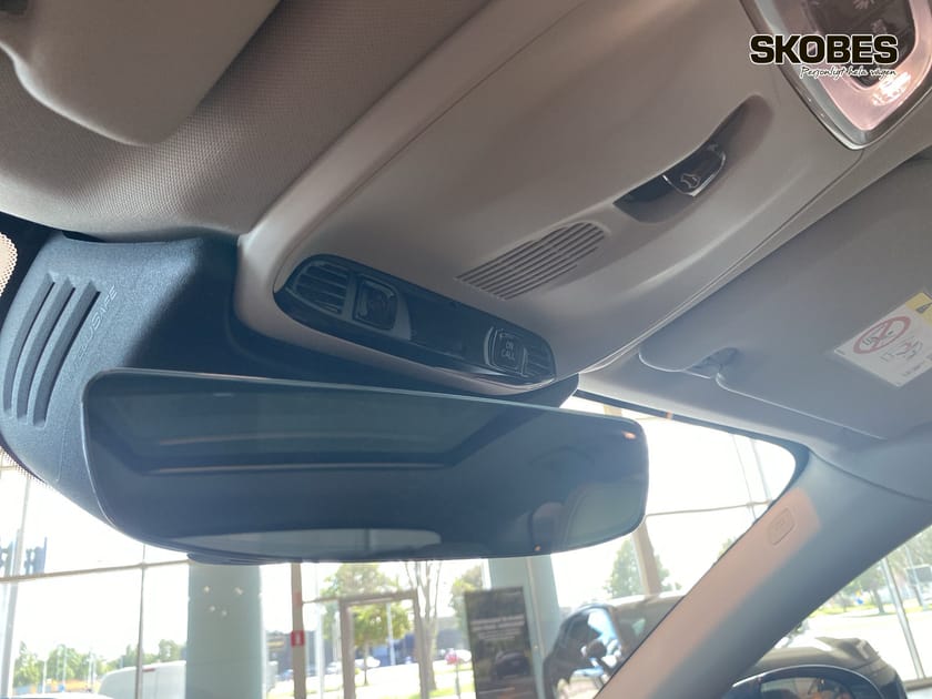 Bild 5 av Volvo XC60 Recharge T6 Inscription T  Drag, H/K Ljud, Navi, Head up Display, 360-Kamera