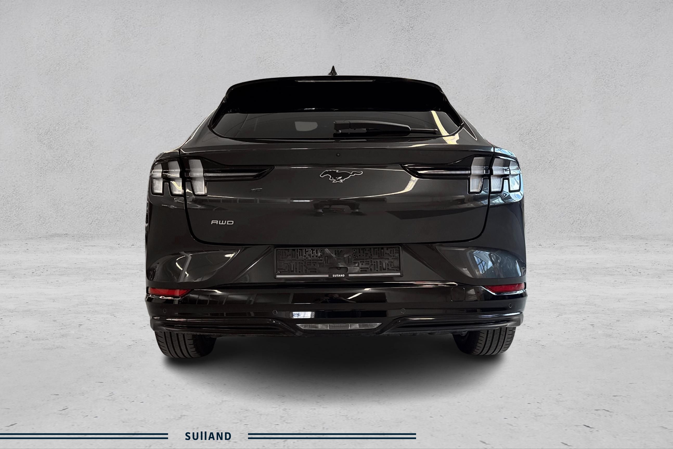 Thumnail bilde 3 av Ford Mustang Mach-E Long Range AWD