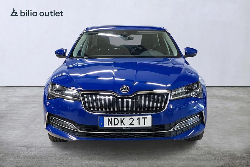 Bild 3 av Škoda Superb iV Skoda 1.4 TSI Style DSG 218hk Navi Carplay P-värm