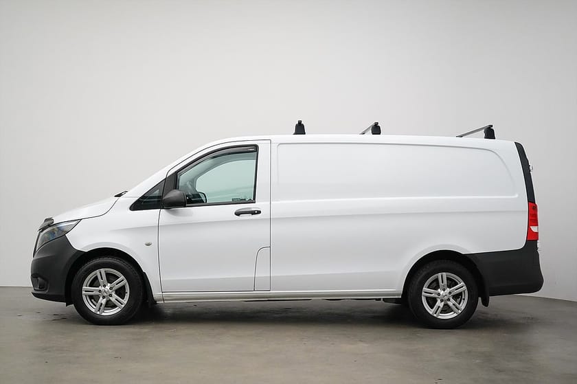 Bild 3 av Mercedes-Benz Vito 114 CDI 3.0t / 136hk / Moms / Värmare