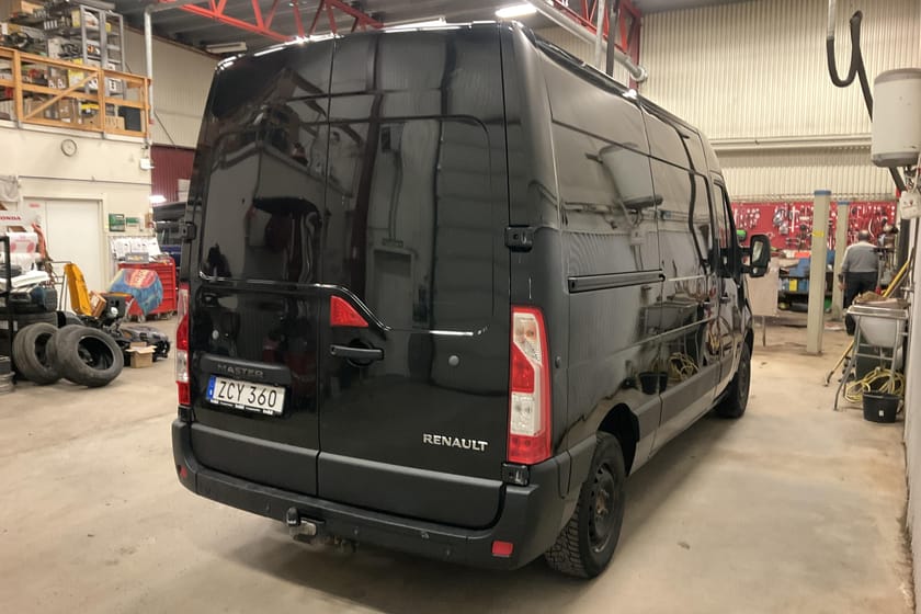 Bild 5 av Renault Master 2.3 dCi FAP 2WD (170hk) Reparationsobjekt