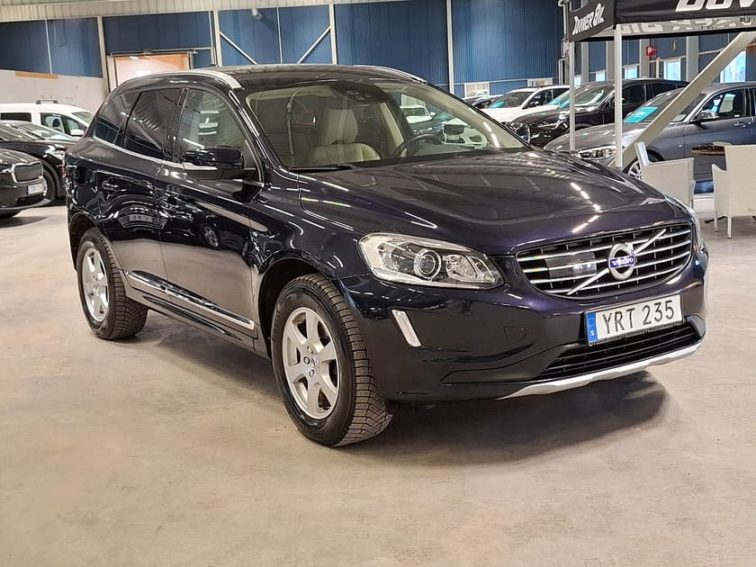 Bild 1 av Volvo XC60 D4 AWD Geartronic Classic, Summum V-hjul Drag