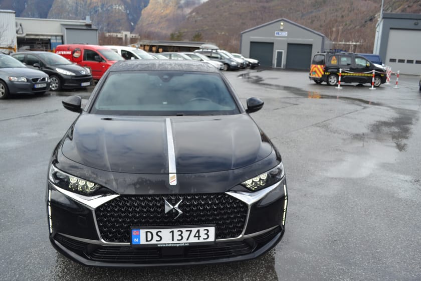 Bilde 2 av DS 9 E-TENSE 4x4 360 Rivoli