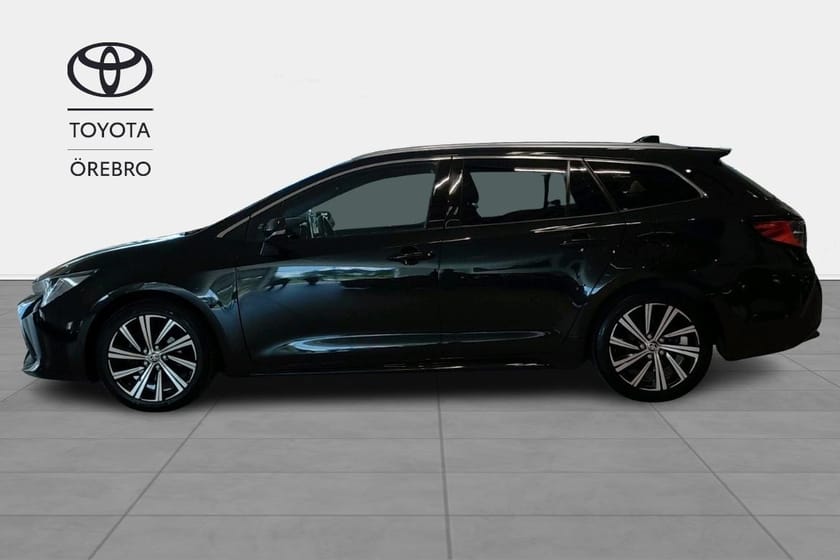 Bild 3 av Toyota Corolla Touring Sports Hybrid 1.8 Style Drag V-hjul
