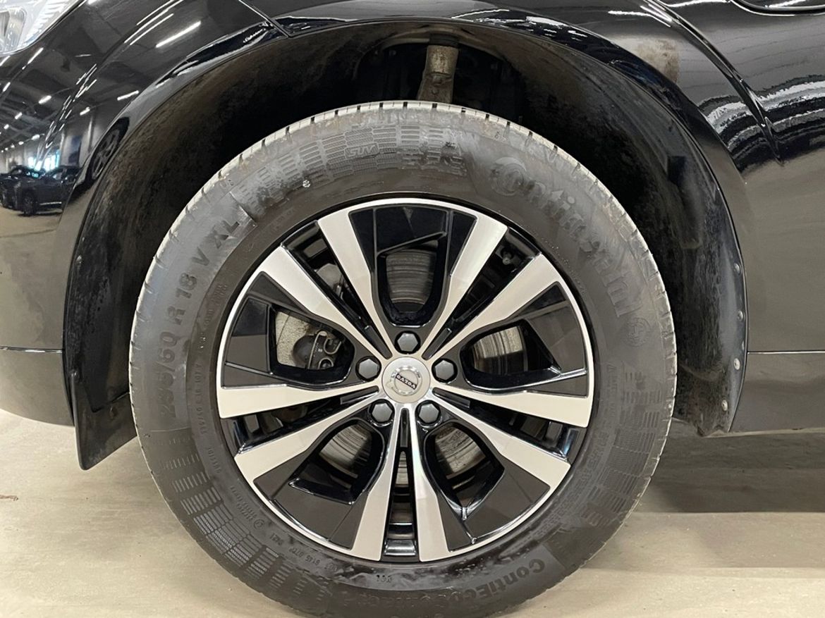 Volvo XC60 2023 - miniatyr 5