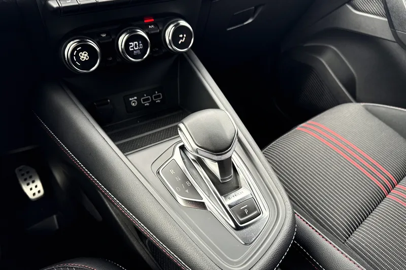 Renault Captur E-TECH Plugin-Hybrid 160 bilde 16