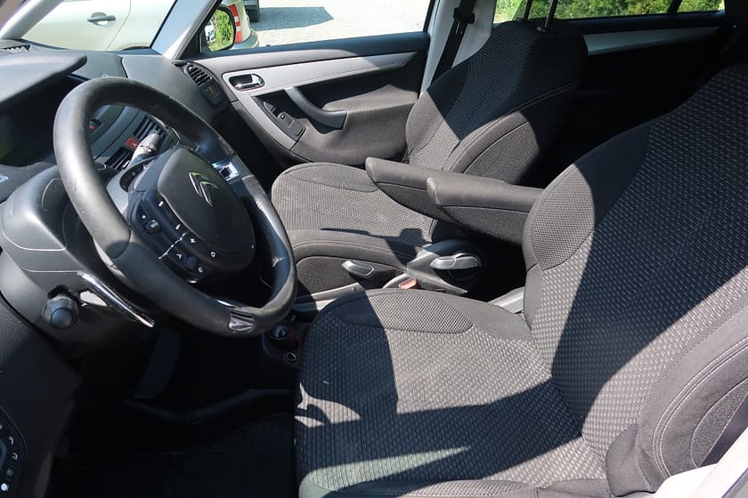 Bild 5 av Citroën Grand C4 Picasso 1.6 e-HDi Airdream EGS Euro 5