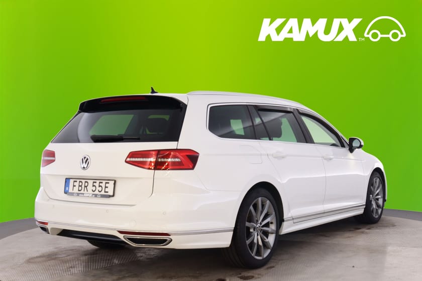 Bild 4 av Volkswagen Passat Sportscombi SC 2.0 TDI 4M R-Line Executive Cockpit B-Kam Dynaudio Drag Värm Skinn Ambient