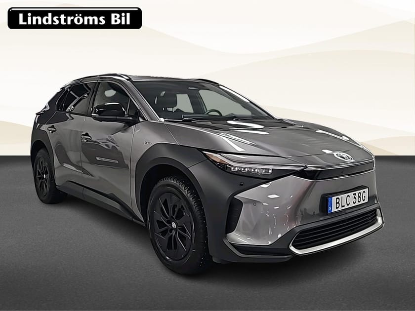 Bild 3 av Toyota bZ4X AWD EXECUTIVE - Vinterhjul