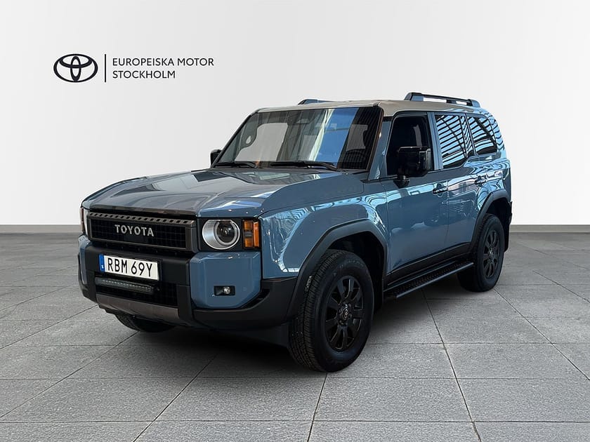 Bild 1 av Toyota Land Cruiser 2.8 D-4D AUT8 4WD FIRST EDITION 7-SITS