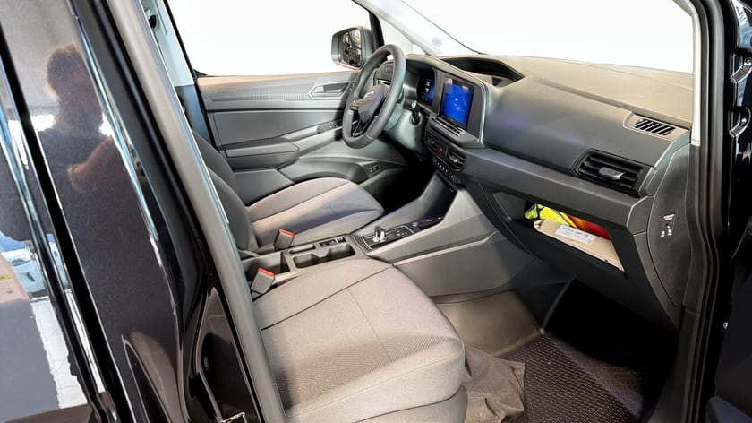 Bild 3 av Ford Transit Connect Trend 1.5 L1 PHEV 150hk