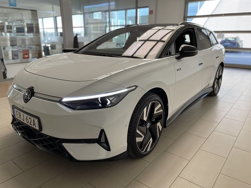 Bild 5 av Volkswagen ID.7 GTX Tourer 340 HK Editon Panorama | 21"