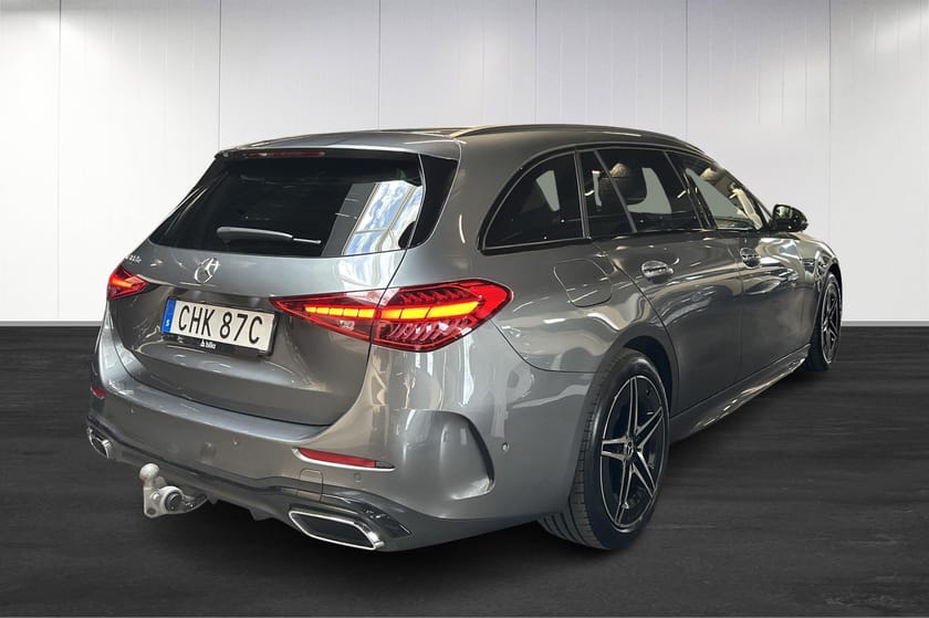 Bild 4 av Mercedes-Benz C 300 T e AMG Dragkrok Distronic 360° Moms