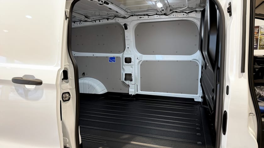 Bild 5 av Ford Transit Custom 320 Plug-in Hybrid TREND SKÅP 320L PHEV A FWD / DEMO