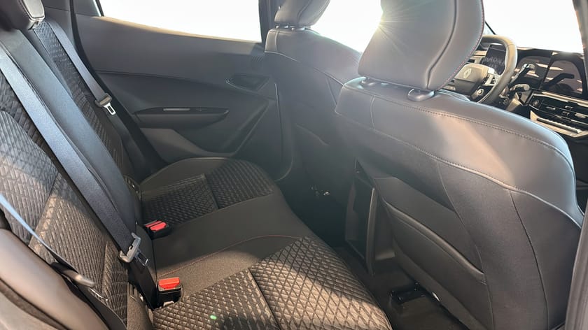 Bild 5 av Renault Clio TECHNO 115HK *Privatleasing från 3990kr/mån*