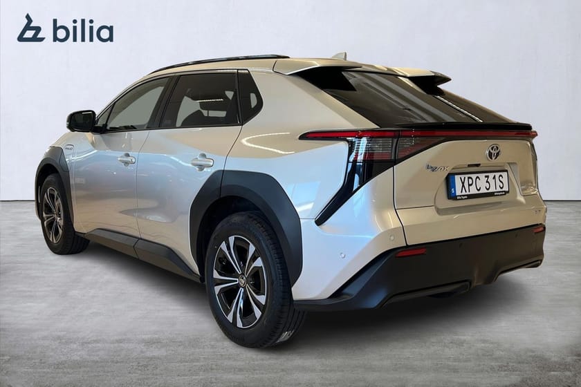 Bild 2 av Toyota bZ4X AWD Executive JBL