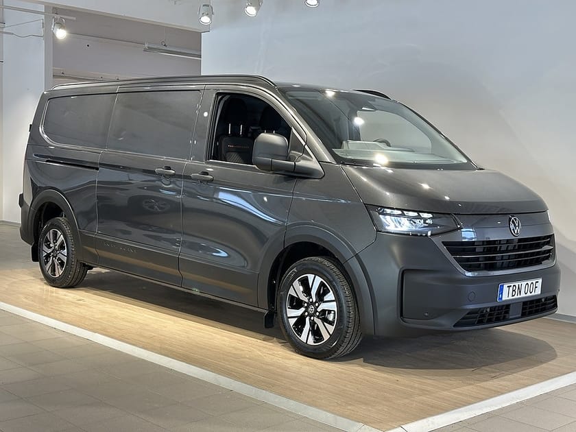 Bild 1 av Volkswagen Transporter T7 2.0 TDI 4MOTION L2 Dragkrok Parkeringsvärmare
