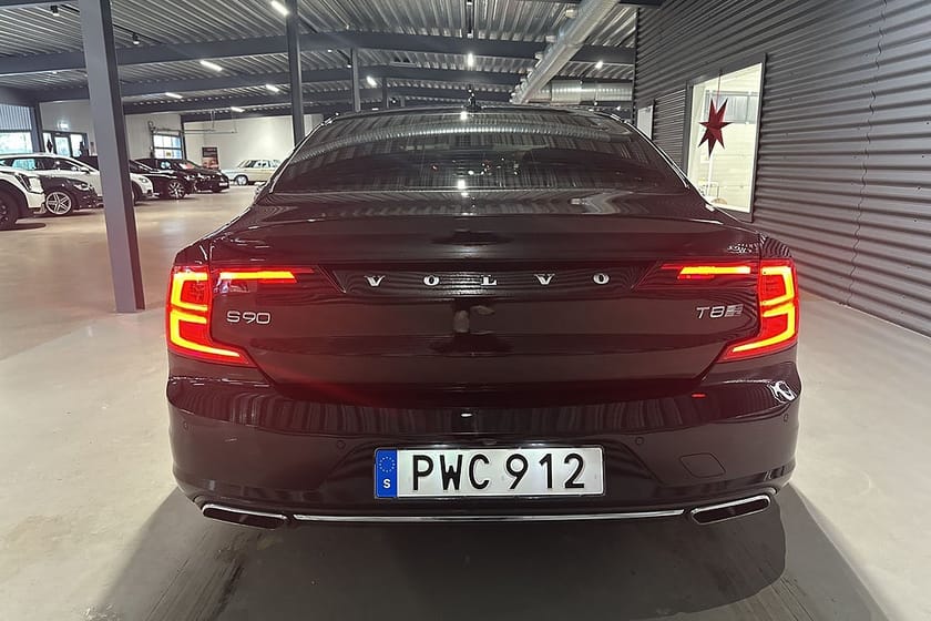 Bild 5 av Volvo S90 T8 TwEn AWD Inscription 360-kam HuD Navi Taklucka