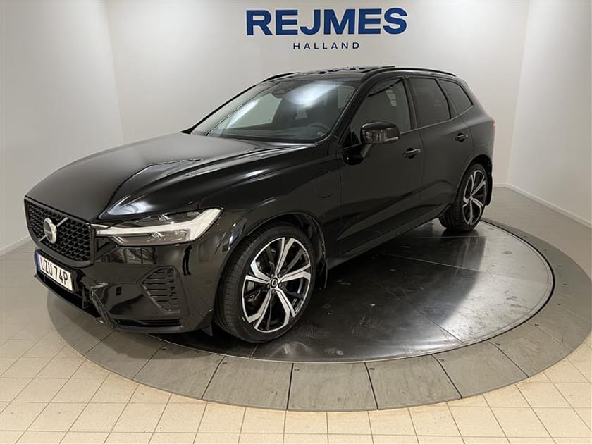 Bild 1 av Volvo XC60 Recharge T8 Ultimate Dark | 360°| Luftfjädring | Dragkrok | HK | HUD |