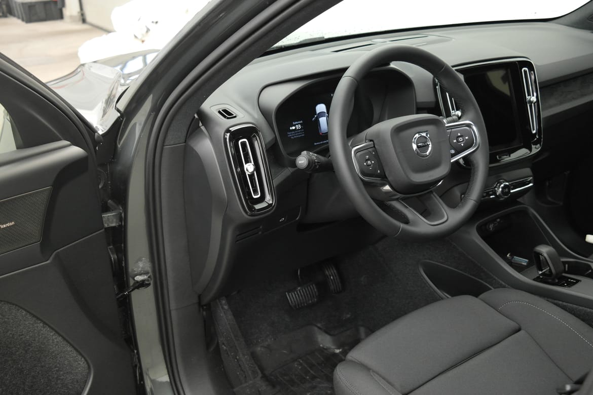 Volvo EX40 2026 - miniatyr 5