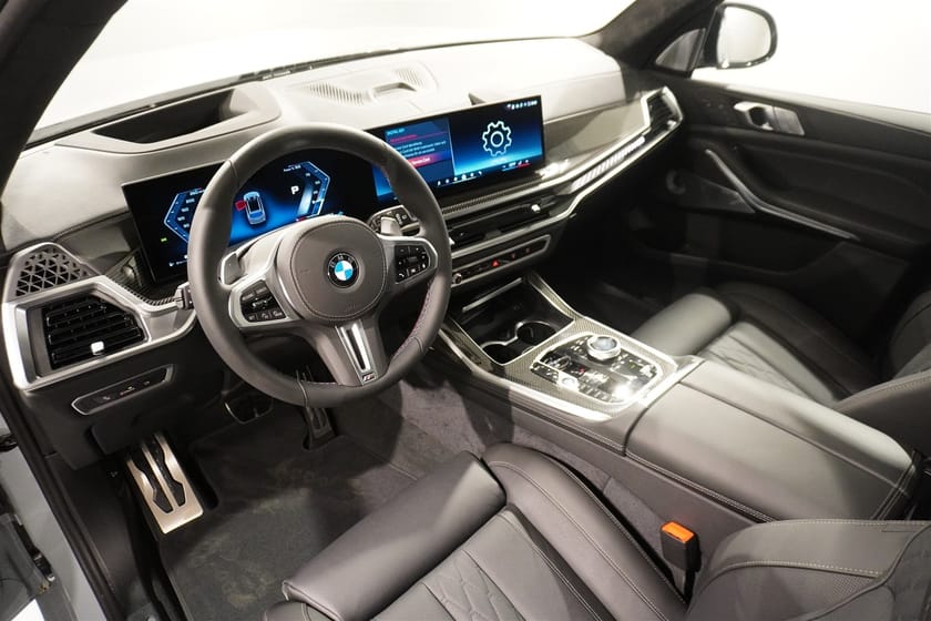 Bild 4 av BMW X7 M60i xDrive M Sport Pro Drag DA Pro B W
