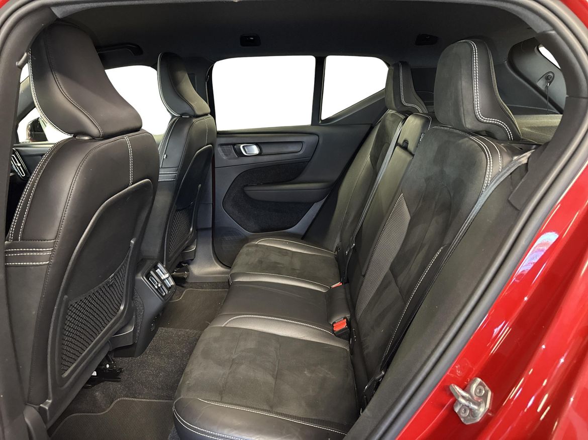 Volvo XC40 2019 - miniatyr 7