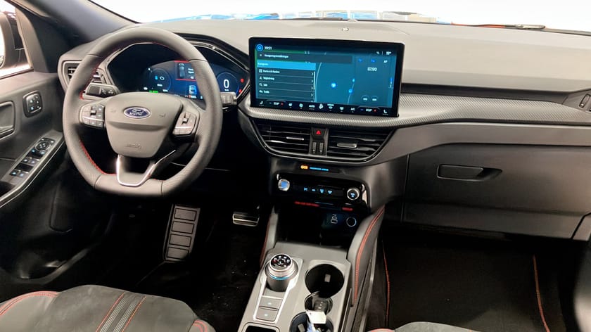 Bild 4 av Ford Kuga Plug-In Hybrid ST-LINE X 2.5 FWD 243HK