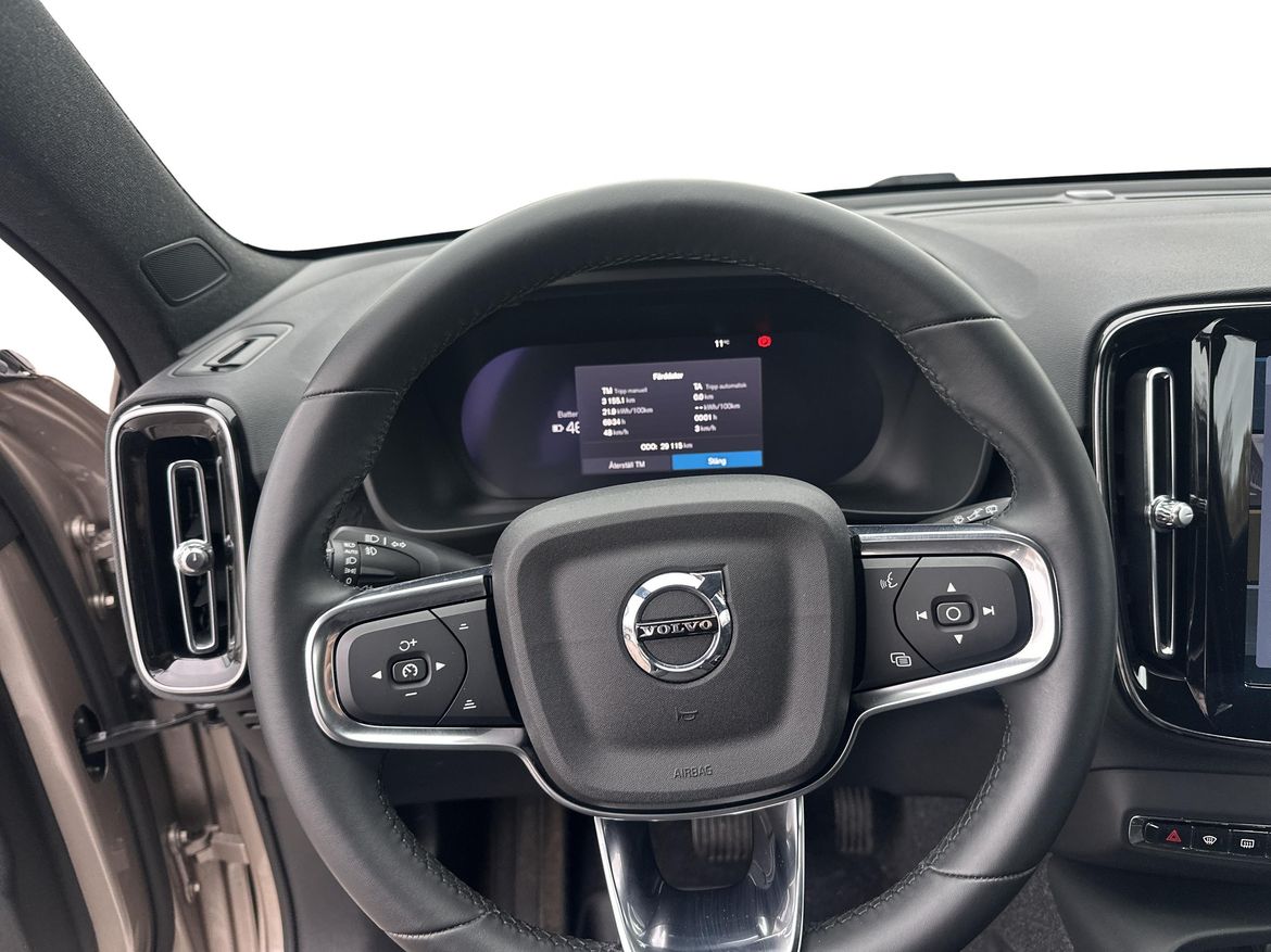 Volvo XC40 2024 - miniatyr 7