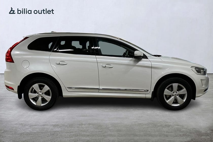 Bild 5 av Volvo XC60 D4 AWD Summum BE PRO 181hk Panorama Navi Drag Rattvärm