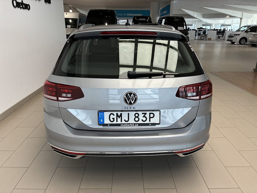 Bild 4 av Volkswagen Passat Sportscombi GTE Backkamera/Dragkrok
