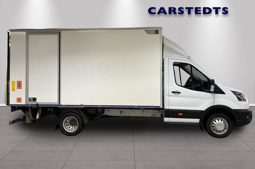 Bild 2 av Ford Transit 350 Chassi Cab L4 2,0 TDCi Volymskåp, Bakgavellyft + värme skåp