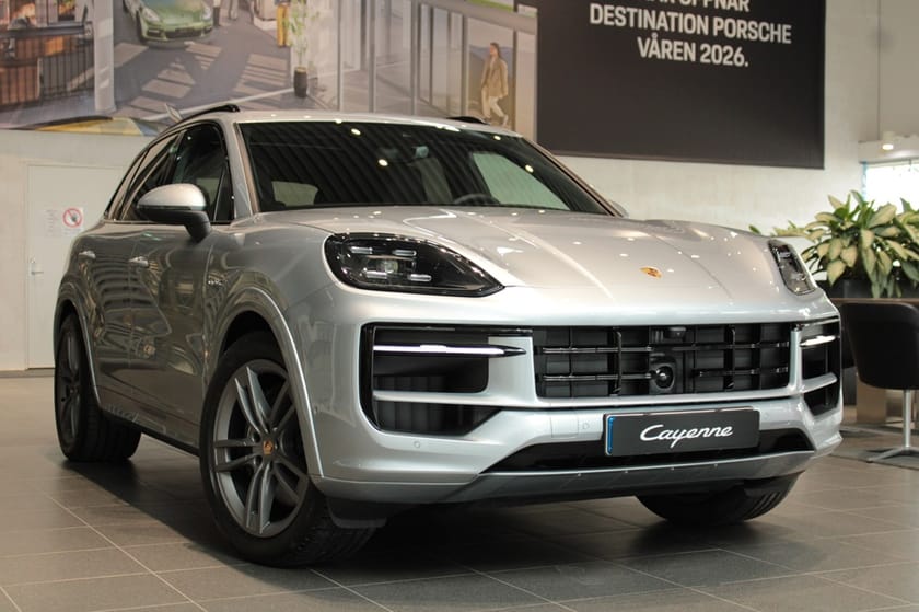 Bild 1 av Porsche Cayenne E-Hybrid 