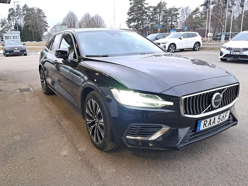 Bild 3 av Volvo V60 T6 Recharge Core Plug in AWD 350HK 4x4