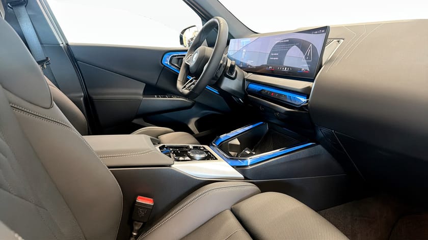 Bild 3 av BMW X3 30e xDrive M-Sport Adaptiv Farth Rattvärme Drag