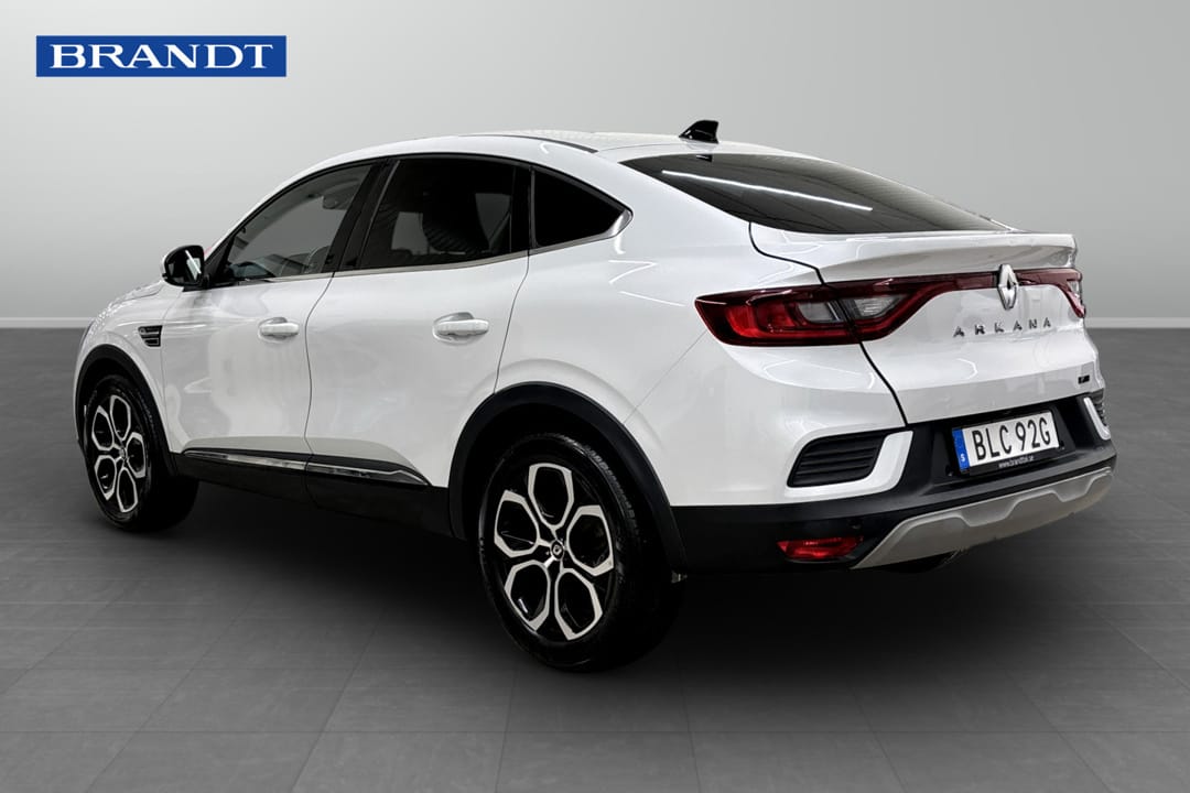 Renault Arkana E-TECH 145