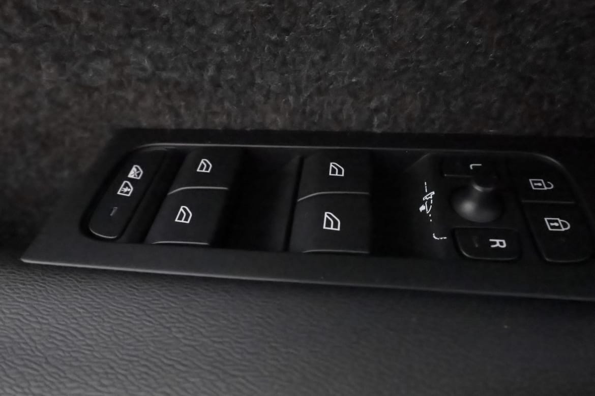 Volvo XC40 2024 - miniatyr 17