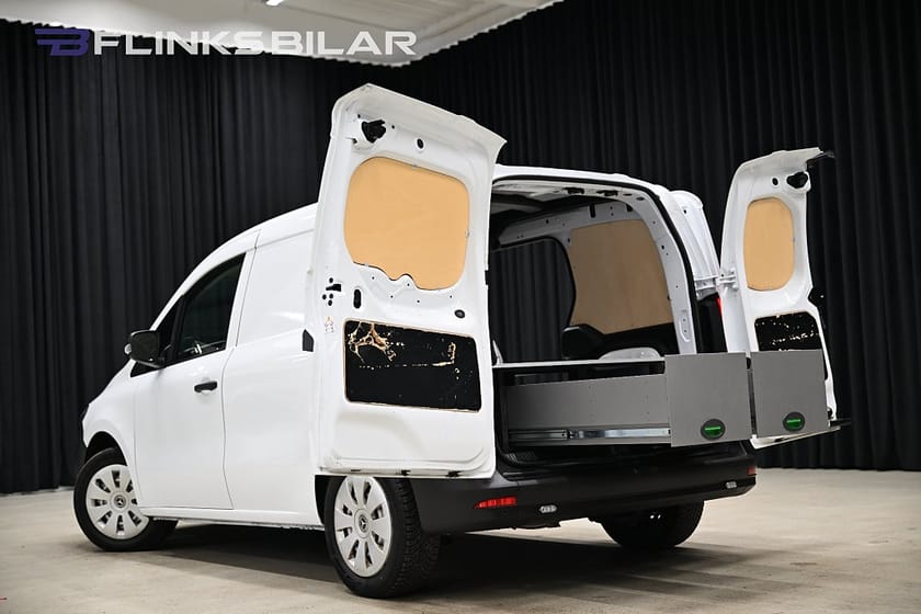 Bild 5 av Mercedes-Benz Citan 113 DCT 131HK Automat|Dubbelgolv|Inredd|Backkamera|Moms
