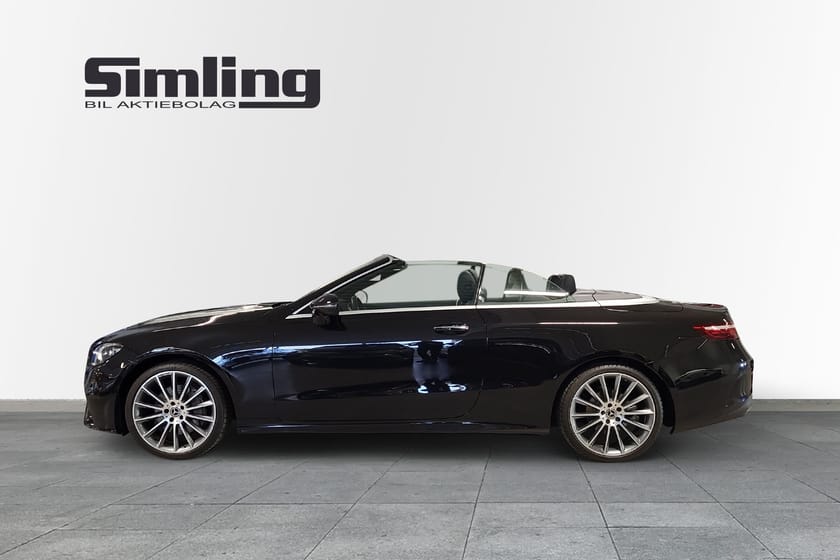 Bild 3 av Mercedes-Benz E 200 4MATIC Cabriolet 9G-Tronic AMG Line