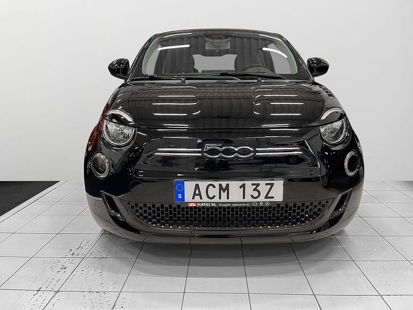 Bild 4 av Fiat 500e 42 kWh Navi Backkamera Carplay Moms