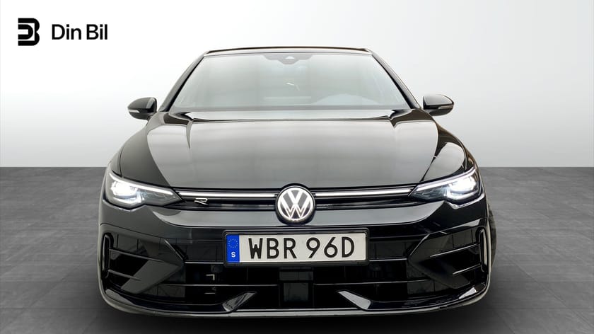 Bild 4 av Volkswagen Golf R 4MOTION 333hk Black Style/DCC/Acrapovic