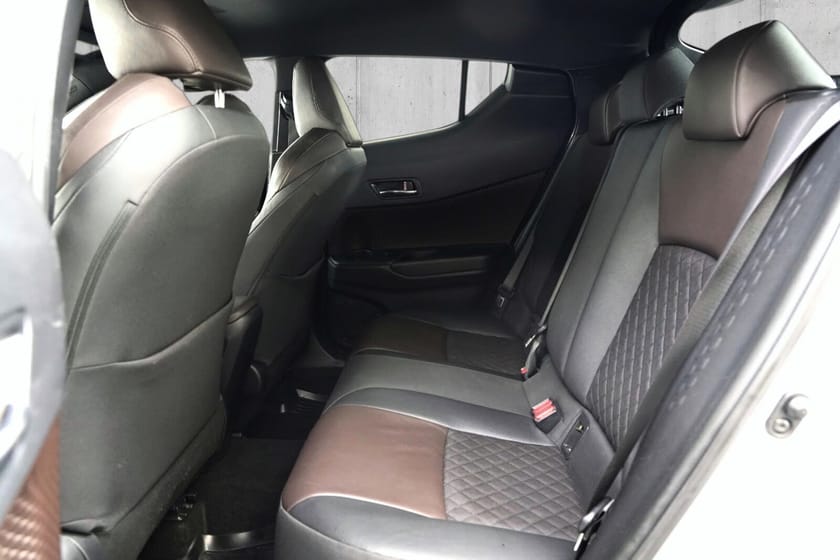 Bilde 5 av Toyota C-HR 1,2 BENSIN SUPREME AWD KAMERA ACC NORSK 24MND GARANTI